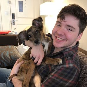 Meet your Posher, Ethan